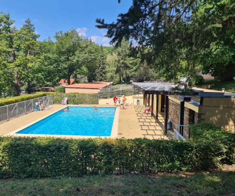 Appartement Au Calme Dans Residence Avec Piscine Boersch 外观 照片